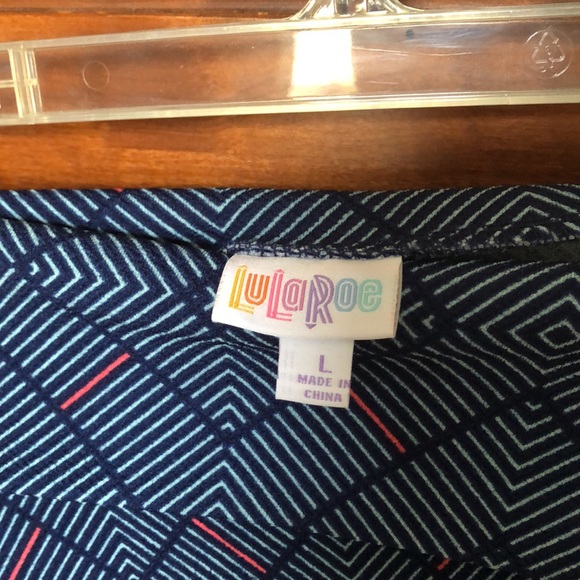 LulaRoe skirt - Picture 2 of 2